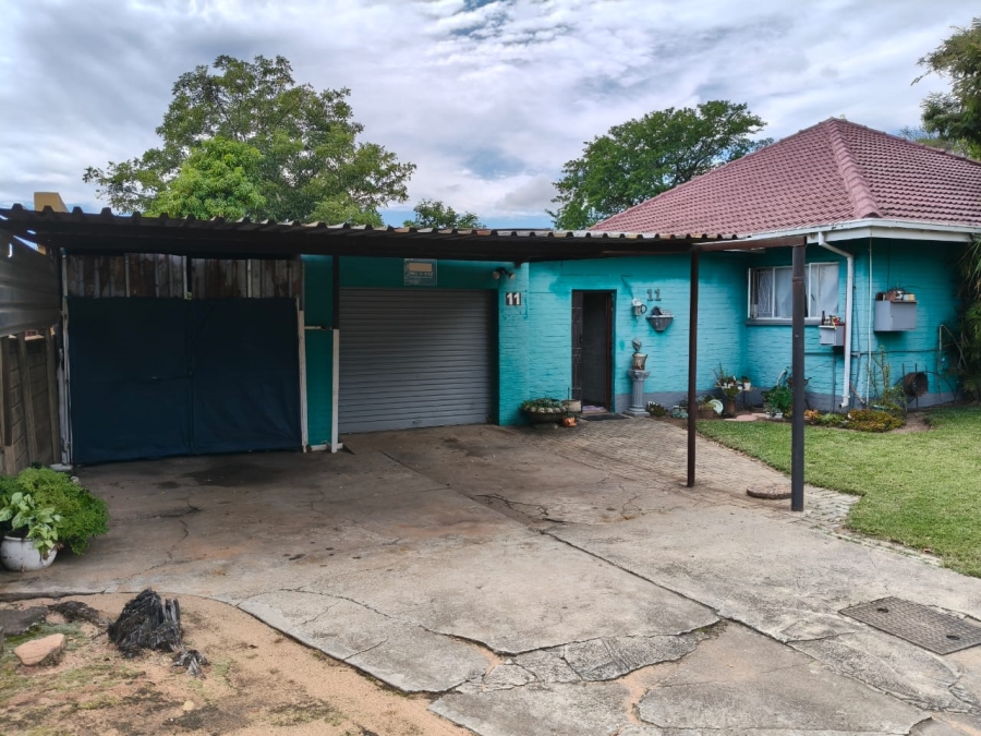 4 Bedroom Property for Sale in Protea Park North West